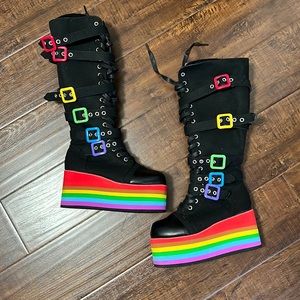 NWT Rainbow Platform Buckle Boots!!